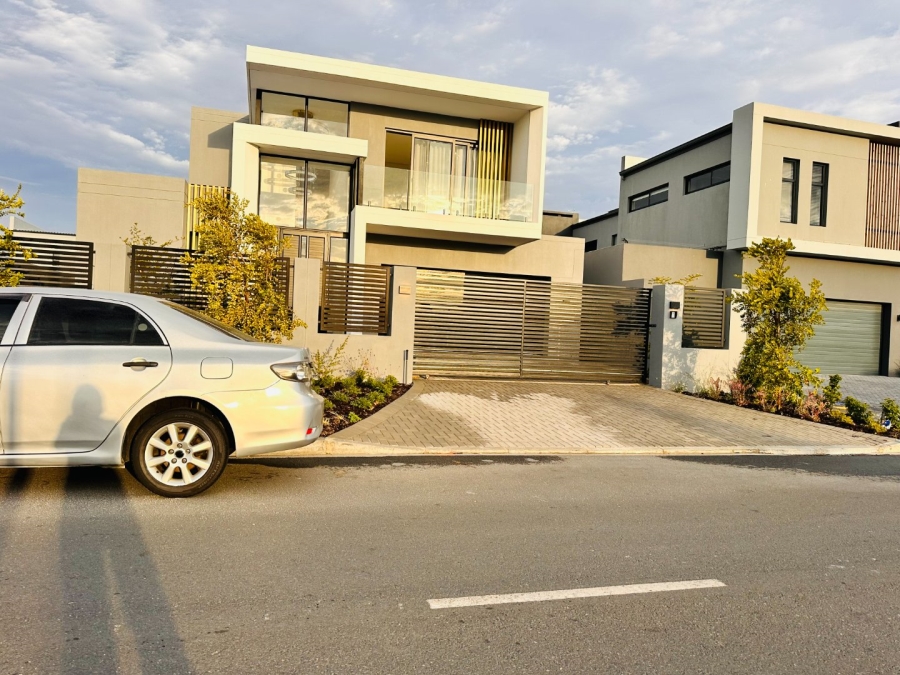 4 Bedroom Property for Sale in Sandown Western Cape